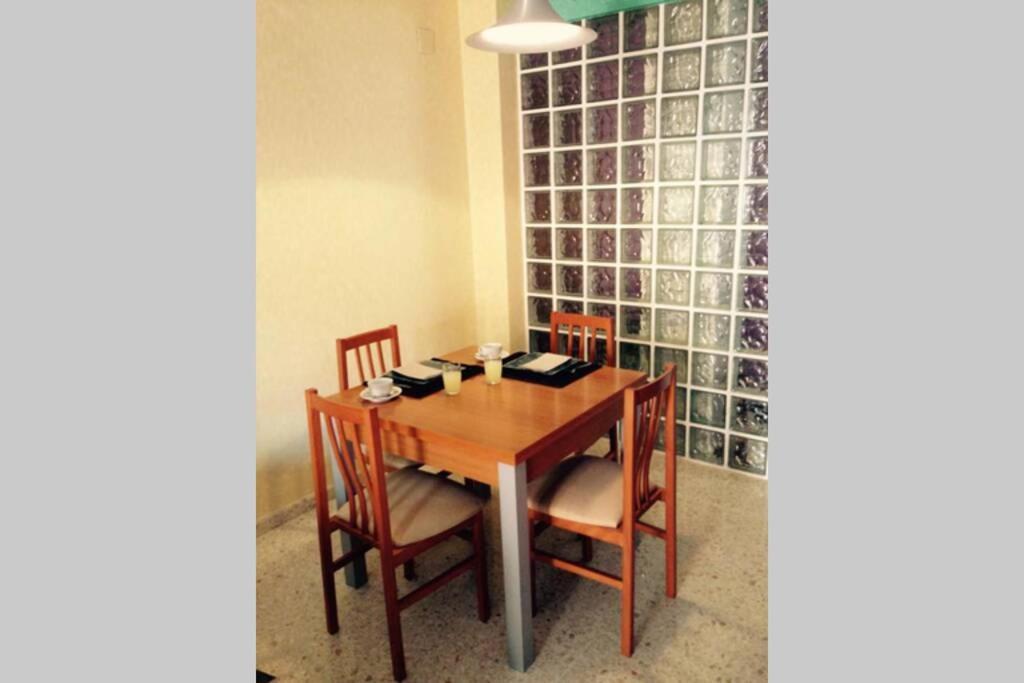 Confortable-Tranquilo Apartamento Junto Al Centro Málaga Buitenkant foto
