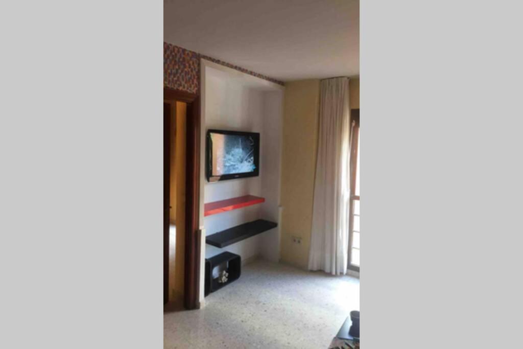 Confortable-Tranquilo Apartamento Junto Al Centro Málaga Buitenkant foto