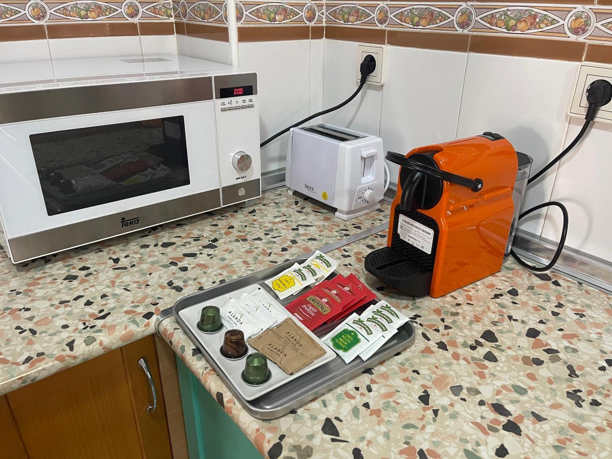 Confortable-Tranquilo Apartamento Junto Al Centro Málaga Buitenkant foto
